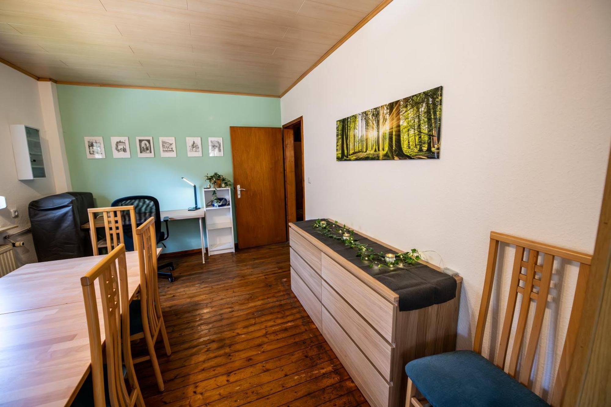 Schoene Ferienwohnung In Ruhiger Lage Altena Exterior foto
